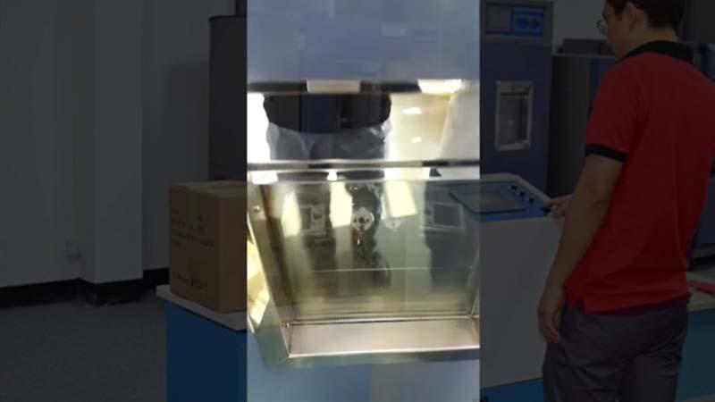 Peephole door viewer high temperature and low temperature test